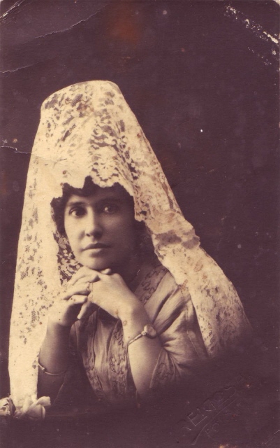 Dora Riveroll, esposa de Amadeo Bonome.