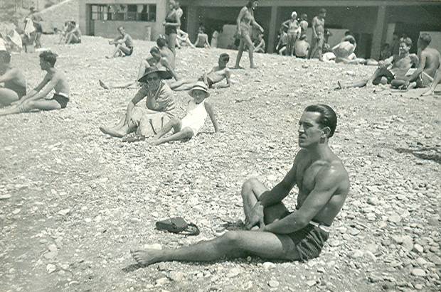 En Grecia. Anos 40