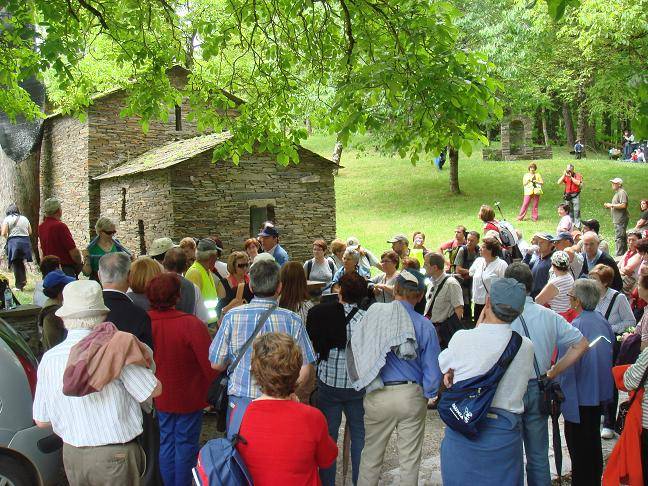 16 Visitando A Capela Do Ciprés