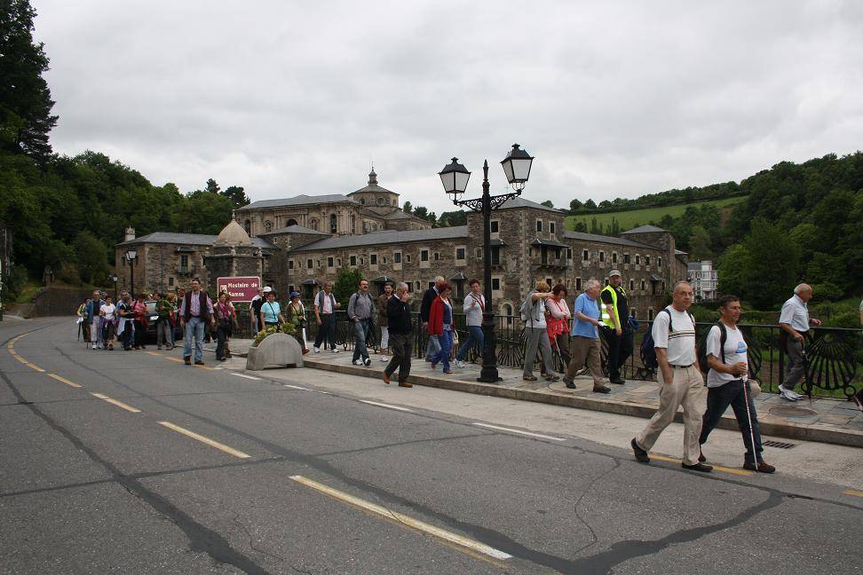 18 Camiñando Por Samos