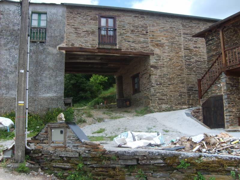 Triacastela A Samos 100529 FAR 019