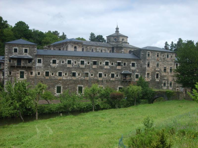 Triacastela A Samos 100529 FAR 022