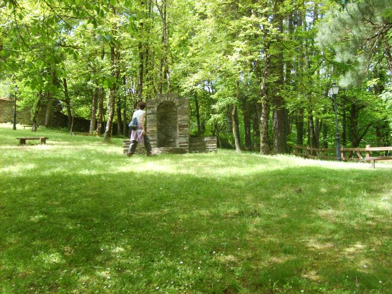 Triacastela A Samos 100529 FAR 026