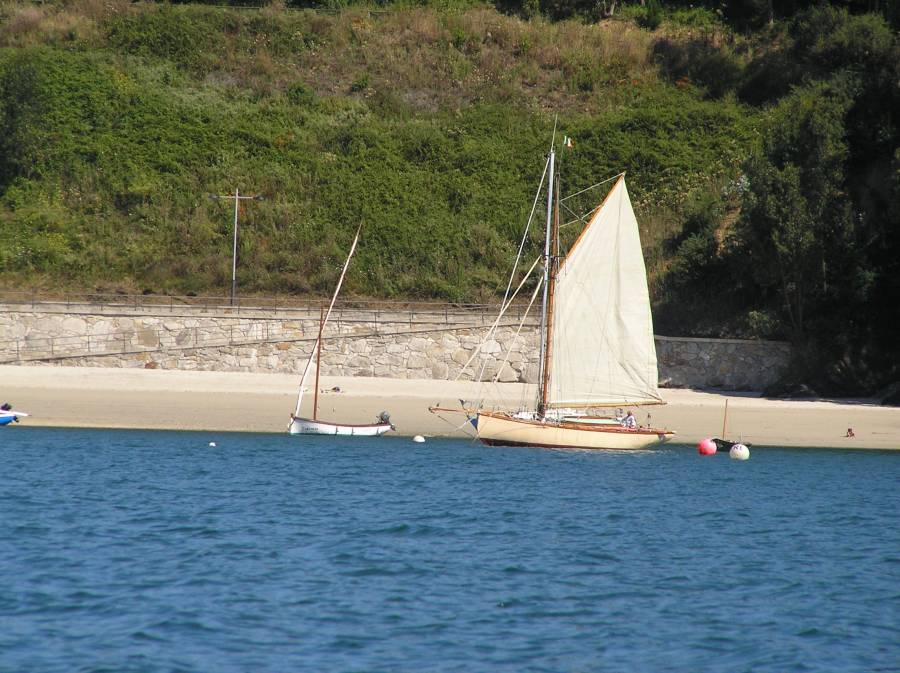 Vela Tradicional 2010 A025