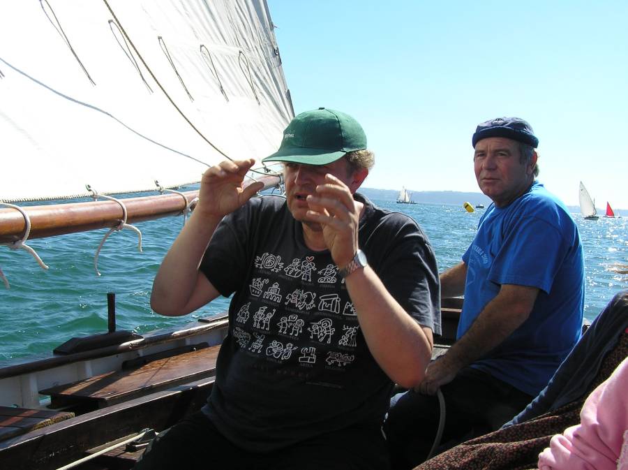 Vela Tradicional 2010 B004