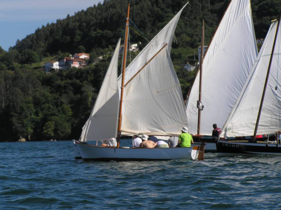 Vela Tradicional 2010 B043