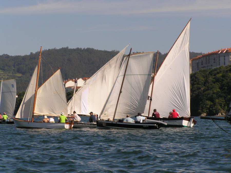 Vela Tradicional 2010 B044