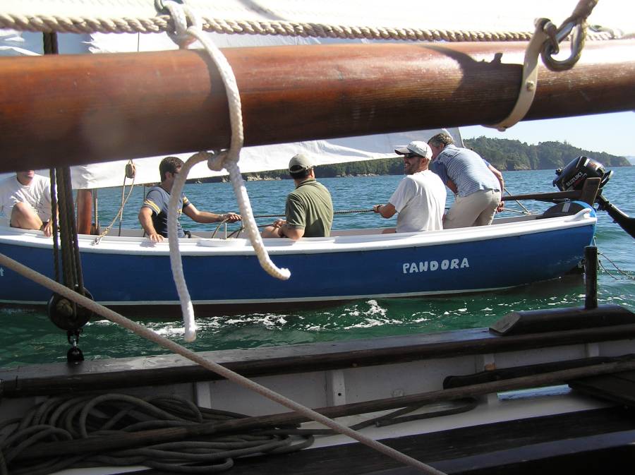 Vela Tradicional 2010 B054