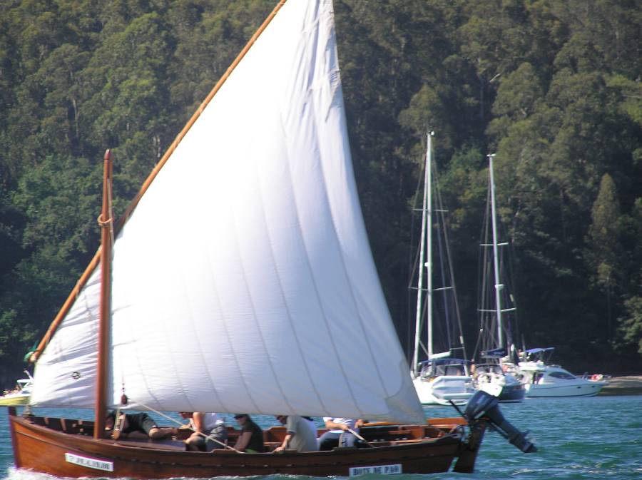 Vela Tradicional 2010 B056