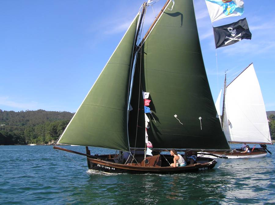 Vela Tradicional 2010 B065