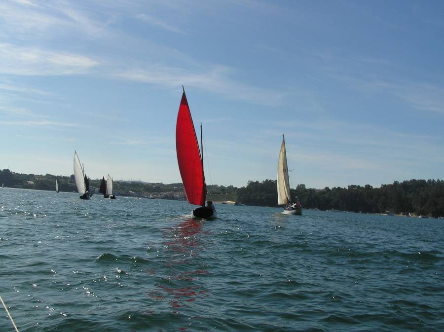 Vela Tradicional 2010 B067