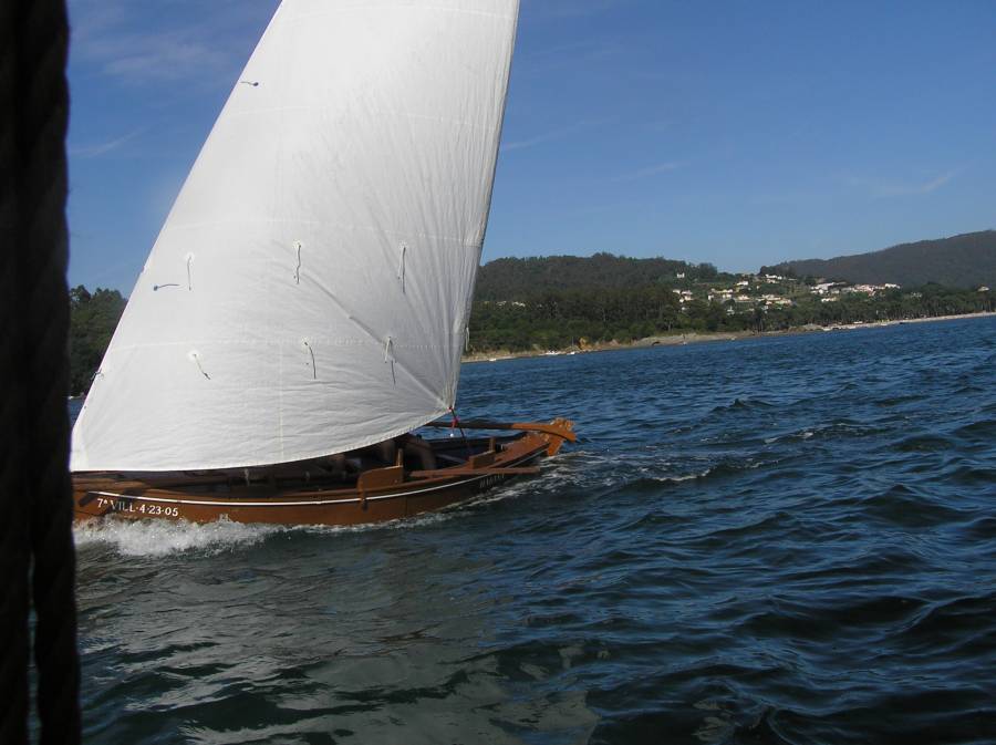 Vela Tradicional 2010 B069