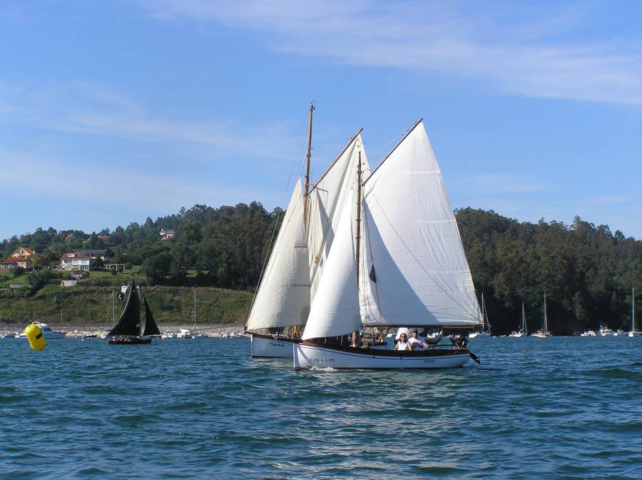 Vela Tradicional 2010 B080