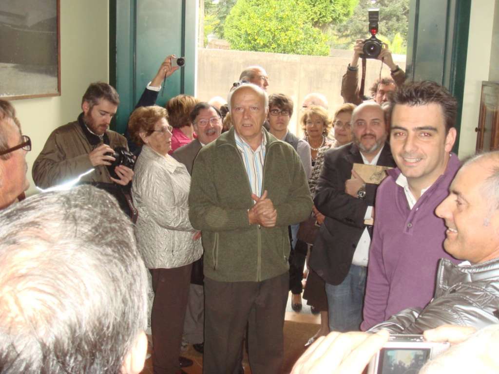 07 No descubrimento da placa