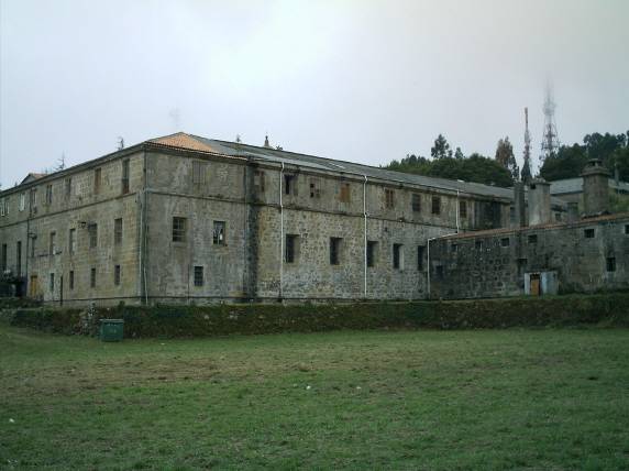 Ares. Mosteiro de Santa Catalina 2