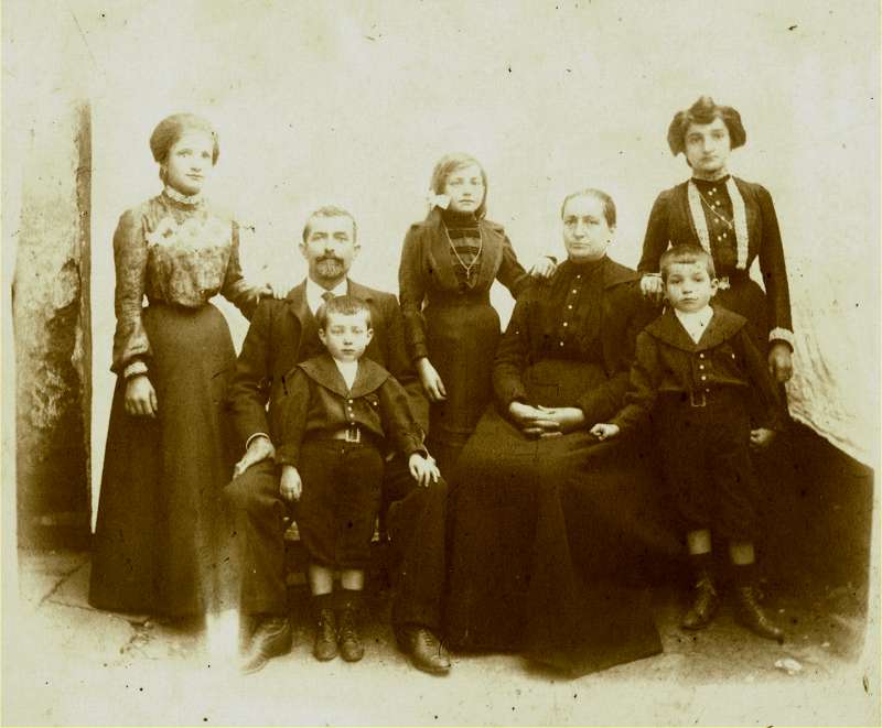Familia Martinez Lopez, 1902