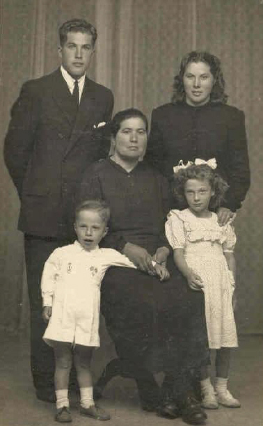 familia das Pezoas en 1947