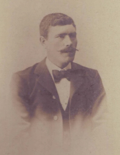 Vicente Bonome, 1901.