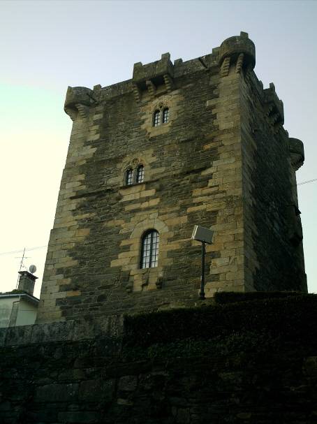 Pontedeume. Torreón dos Andrade