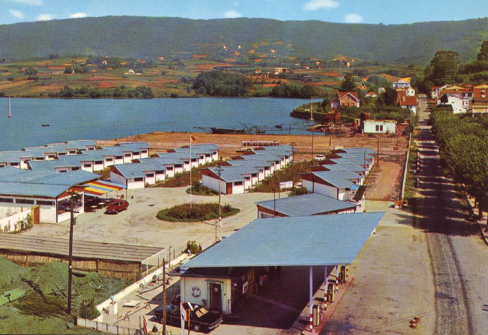 Pontedeume. Motel "La Ría"