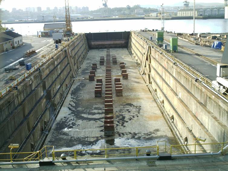 Fene. Dique Navantia