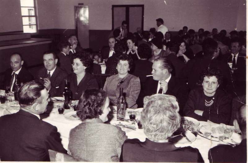 Na homenaxe a dona María Luisa, mestra da Tenencia.