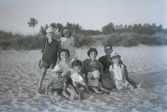 Un día de praia en Seselle, 1964 (1)