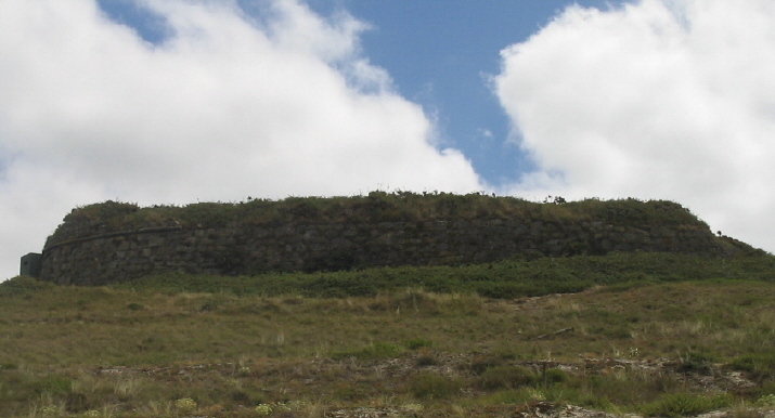 Ruínas do castelo de Doniños