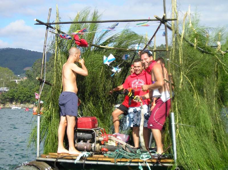 2008 InvasionRedes003