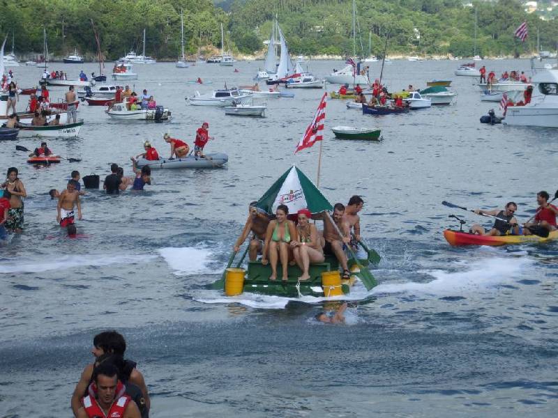 2008 InvasionRedes039