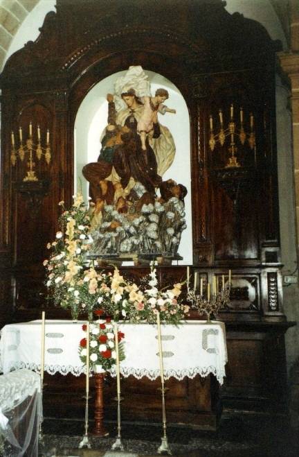 Igrexa de Caamouco. Virxe grande do Carmen.